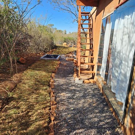 Hartbeest Bush Lodge 4 Hartbeespoort Exterior foto